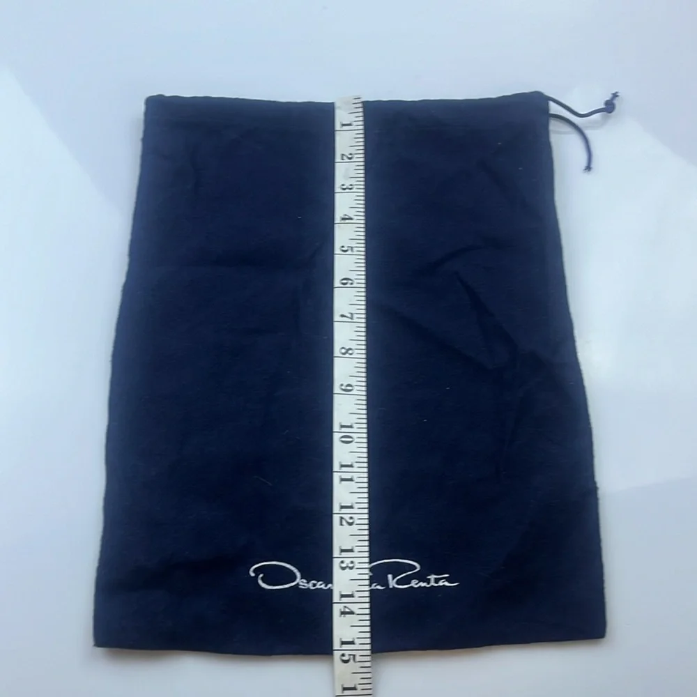 Oscar de la Renta Dust Bag N183